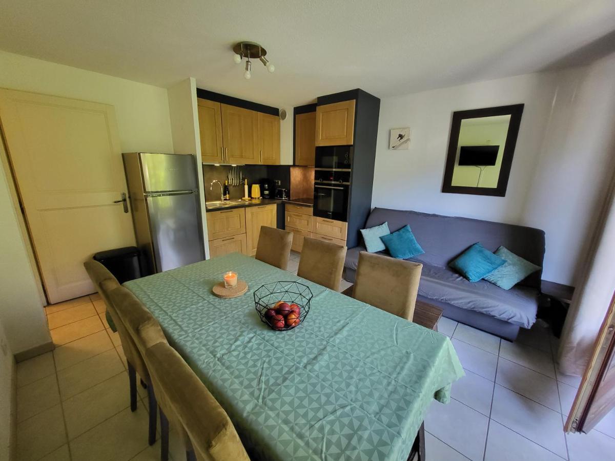 Appartement Dans Chalet Avec Piscine Couverte Saint-Gervais-les-Bains Buitenkant foto
